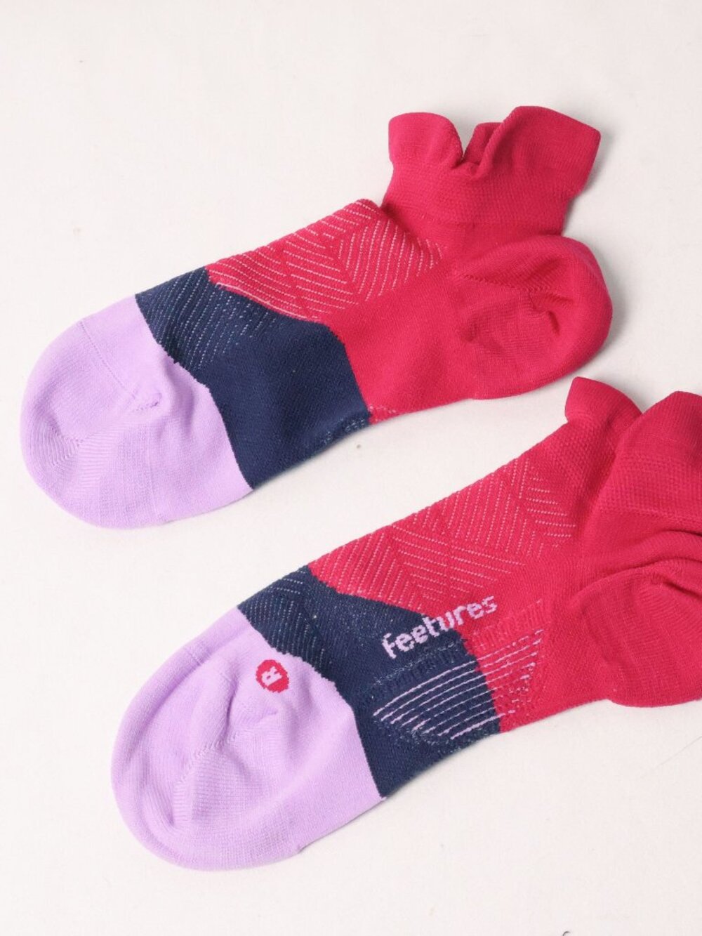 Feetures Colorful Ankle socks